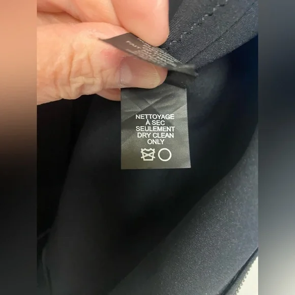 ✨ Maison Marie Saint Pierre Scuba Dress – Size 2 | Sleek & Structured ✨ - Picture 11 of 15